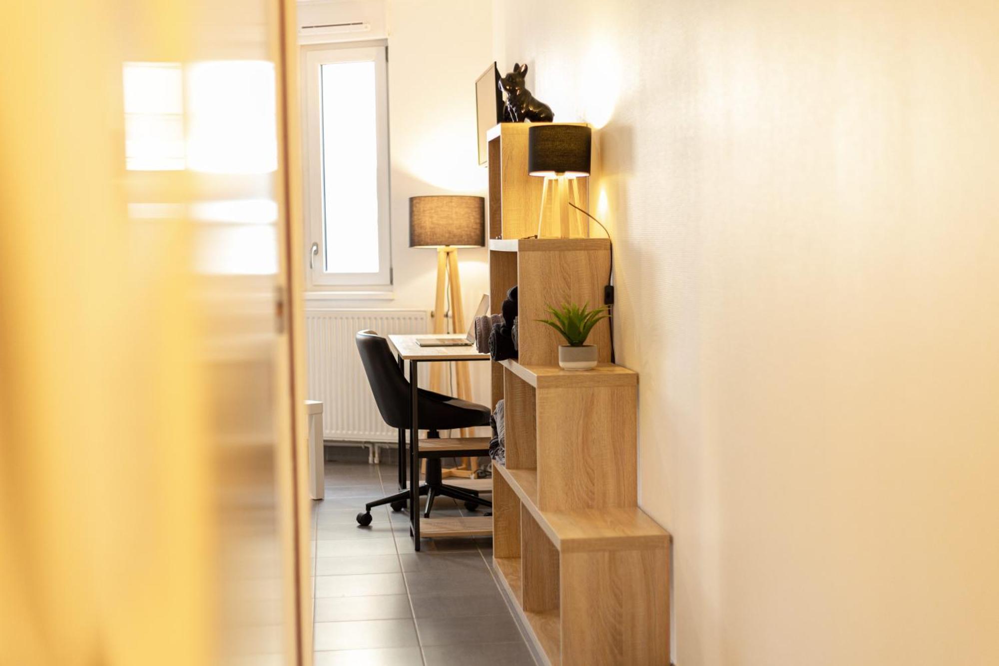 Studio Premium Arrivee Autonome 24S24H Troyes Bagian luar foto