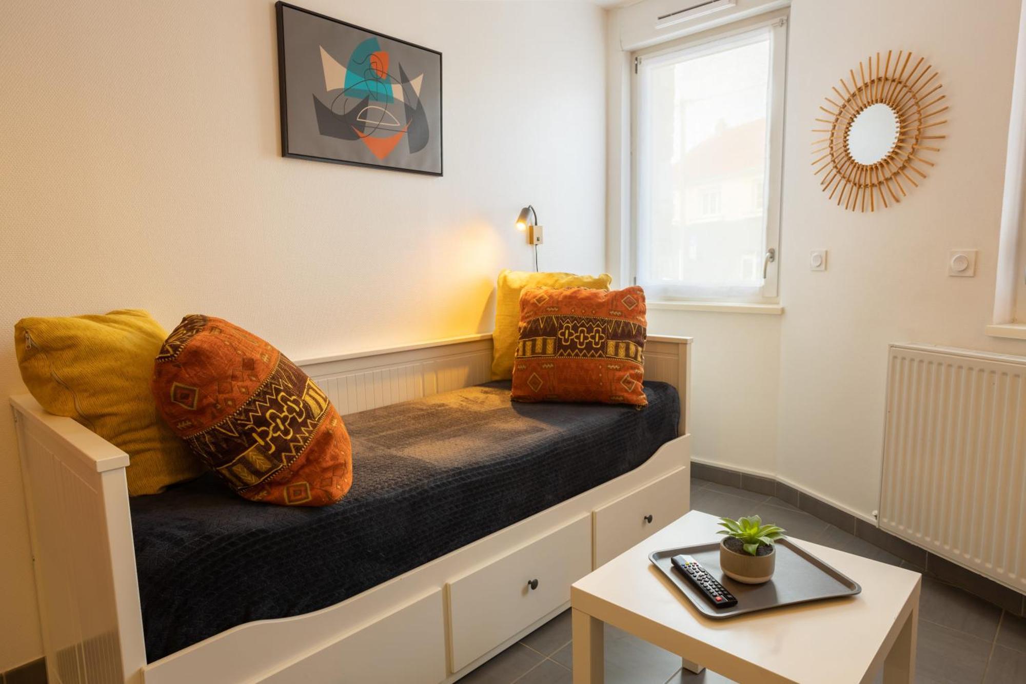 Studio Premium Arrivee Autonome 24S24H Troyes Bagian luar foto